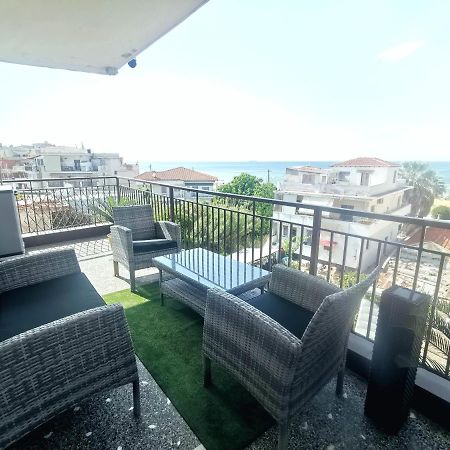 Pure Bliss Luxury Beachfront Apartment With Panoramic Sea Views, Electric Bbq, Gym Equipment And More Agía Triás Buitenkant foto